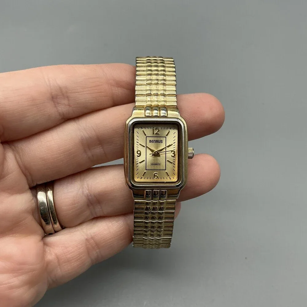 Benrus BN203L Womens Watch 20mm Champagne Gold Tone Stretch New Battery